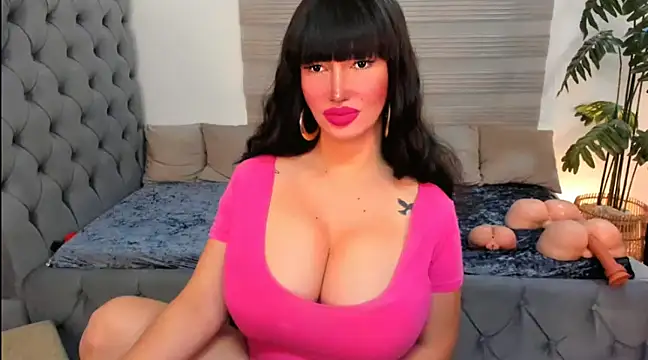 Snapshot of PlayfullMaria chatting on 01/11/25, 08:21 PlayfullMaria online show from 01/11/25, 08:21