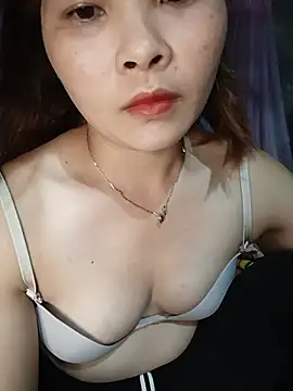 Hazel Nova online show from 06/26/26, 11:25