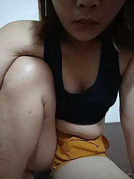 Hazel Nova online show from 06/28/26, 10:38