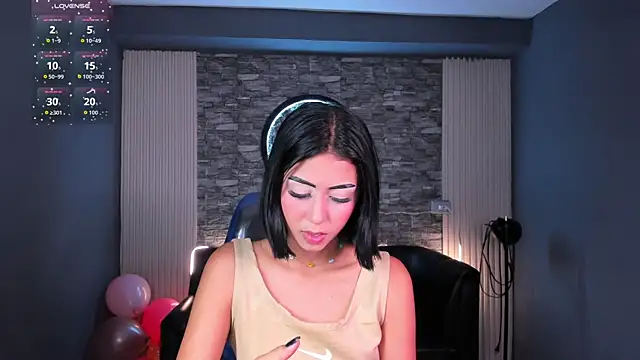 gemma 19  online show from 06/19/26, 10:24