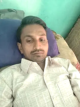 Dipu12390 online show from 05/03/26, 09:48