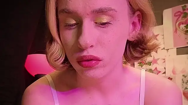 Miss Amy00 online show from 06/07/26, 08:23