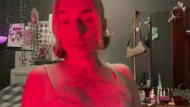 Miss Amy00 online show from 07/17/26, 10:25