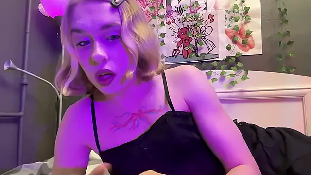 Miss Amy00 online show from 07/27/26, 08:38