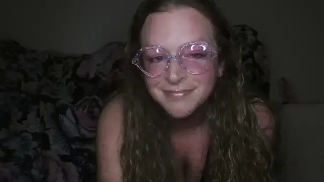 Snapshot of bewerekitten chatting on 05/07/26, 06:41 bewerekitten online show from 05/07/26, 06:41