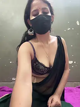 Snapshot of Kanika_76 chatting on 06/05/26, 07:19 Kanika 76 online show from 06/05/26, 07:19
