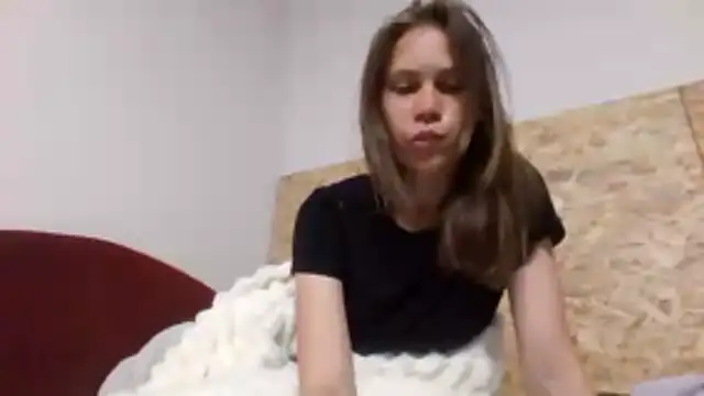 Lisahoppii online show from 05/13/26, 08:27