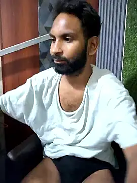 Akki-101 online show from 06/22/26, 06:05