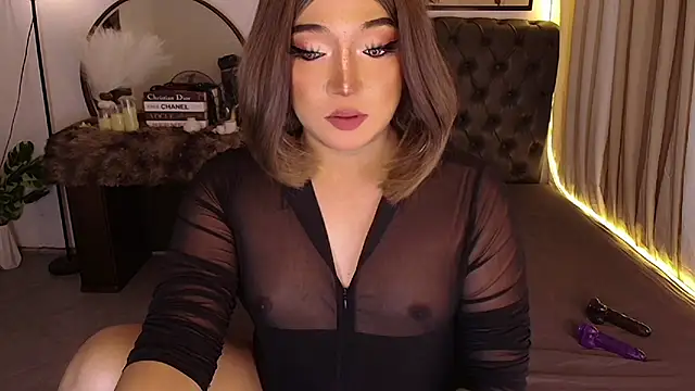 Sensual Ekang online show from 05/27/26, 06:16