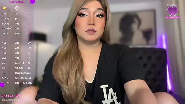 Snapshot of Sensual_Ekang chatting on 06/28/26, 03:18 Sensual Ekang online show from 06/28/26, 03:18