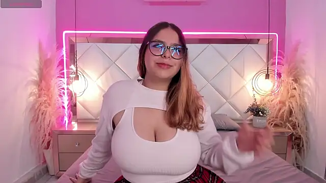 Sabrinaleblanc online show from 06/23/26, 12:41