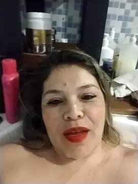 nefertamy online show from 05/04/26, 04:08