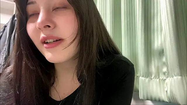 Snapshot of Sonata_Asky chatting on 05/15/26, 10:50 Sonata Asky online show from 05/15/26, 10:50