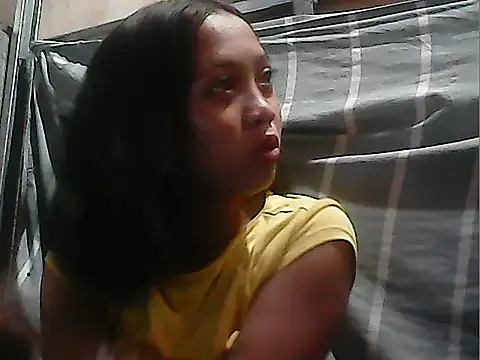 Yours AsianPinayGirl18 online show from 06/30/26, 11:06