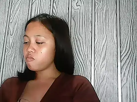 Yours AsianPinayGirl18 online show from 07/25/26, 11:13