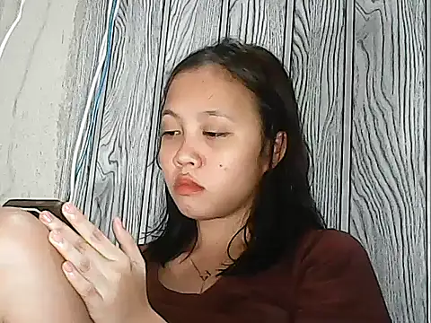 Yours AsianPinayGirl18 online show from 08/04/26, 10:29