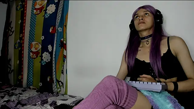 Vannellope vladimir online show from 06/25/26, 01:15