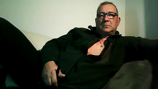 Soloyan online show from 11/25/25, 10:43