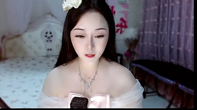 Snapshot of Amy-cnbaby chatting on 07/13/26, 01:19 Amy-cnbaby online show from 07/13/26, 01:19