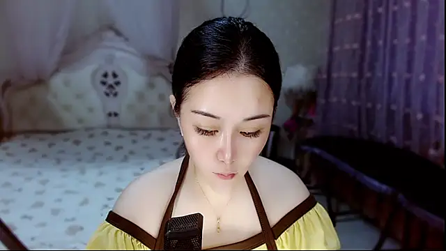 Snapshot of Amy-cnbaby chatting on 07/14/26, 02:05 Amy-cnbaby online show from 07/14/26, 02:05