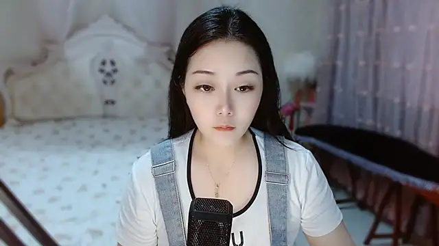 Snapshot of Amy-cnbaby chatting on 07/20/26, 01:31 Amy-cnbaby online show from 07/20/26, 01:31
