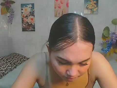 ur asiankat online show from 05/14/26, 03:24