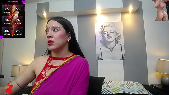 Snapshot of _tamara_priya_ chatting on 05/26/26, 11:50 tamara priya online show from 05/26/26, 11:50