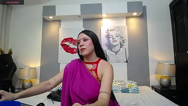 Snapshot of _tamara_priya_ chatting on 06/02/26, 11:56 tamara priya online show from 06/02/26, 11:56