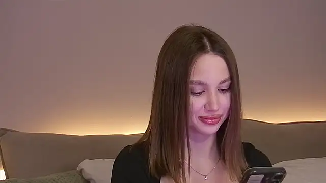 StefaEvans online show from 05/19/26, 04:35