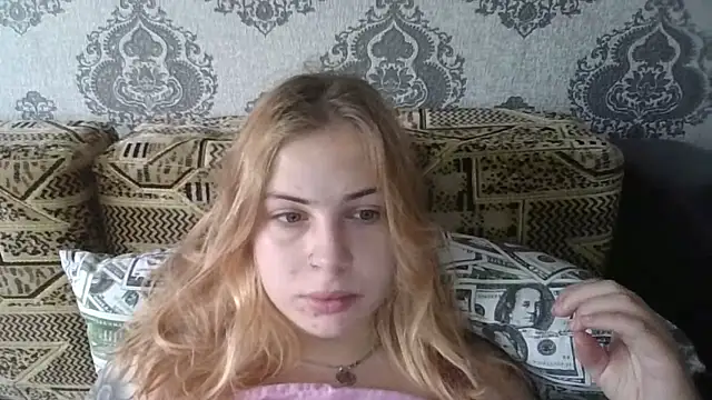 cute lilia online show from 07/13/26, 06:27