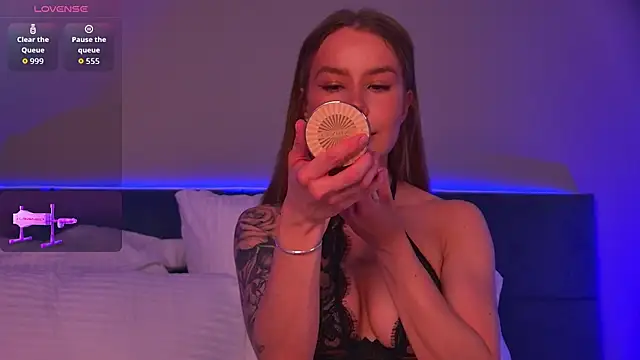 AshleyRoyse online show from 05/08/26, 01:38