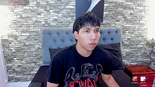 Snapshot of jhoan_evanss chatting on 07/11/26, 02:47 jhoan evanss online show from 07/11/26, 02:47