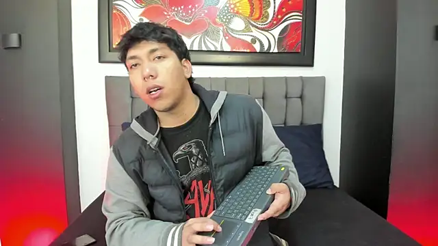 Snapshot of jhoan_evanss chatting on 07/12/26, 02:13 jhoan evanss online show from 07/12/26, 02:13