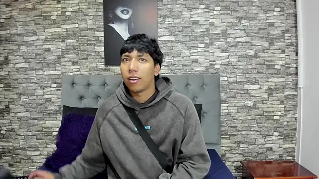 Snapshot of jhoan_evanss chatting on 07/19/26, 02:48 jhoan evanss online show from 07/19/26, 02:48