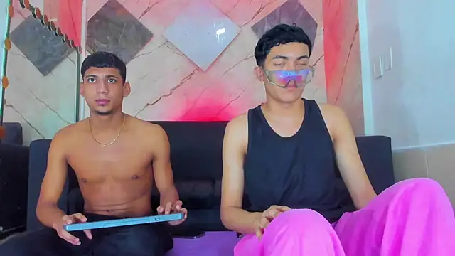 Snapshot of Yeff_26 chatting on 05/23/26, 11:36 Yeff 26 online show from 05/23/26, 11:36