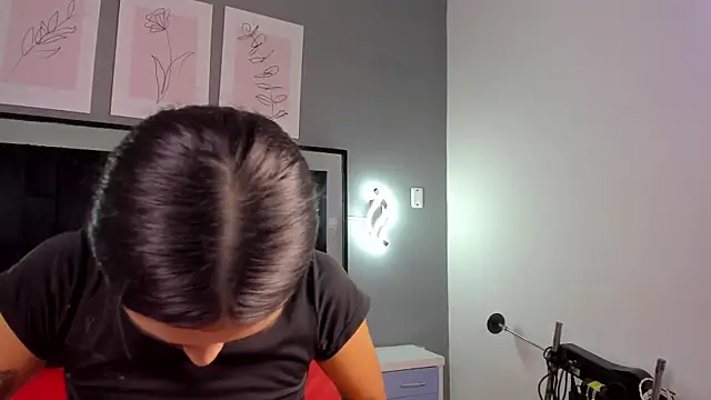 jade lov online show from 06/23/26, 07:45