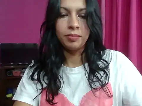 pamelaamorette online show from 05/19/26, 01:56
