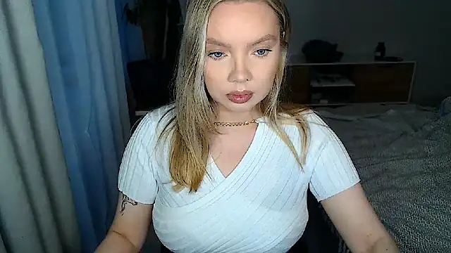 PolinaXXXXXJones online show from 06/01/26, 05:03