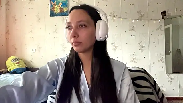 SheeringGape online show from 06/01/26, 01:40