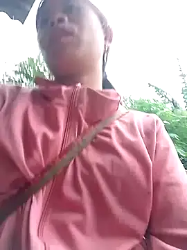 daisyy2 online show from 07/28/26, 11:17