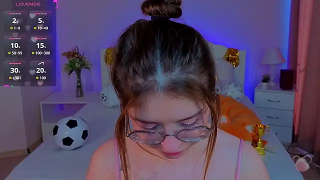 selenamils online show from 07/01/26, 02:35