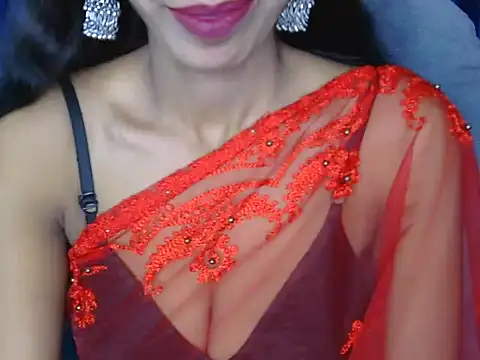 wild minakshi online show from 05/18/26, 04:40