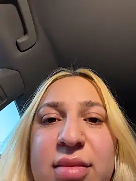 AmandaSnack online show from 05/06/26, 05:40