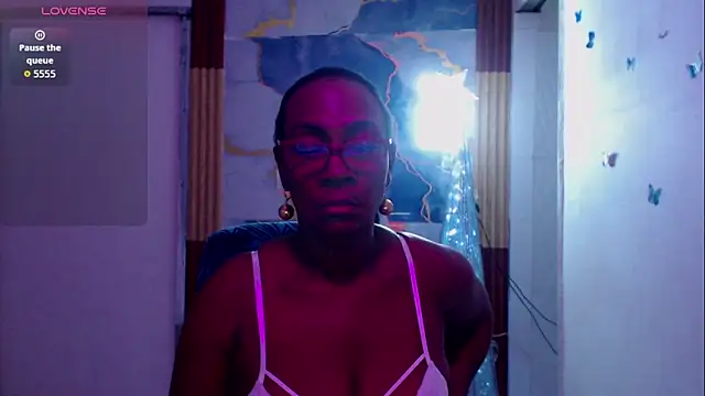 jannyheat online show from 03/08/26, 05:22