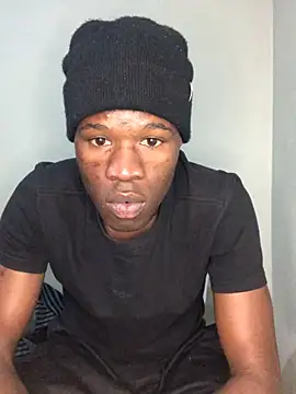 Snapshot of thandolezwe1 chatting on 07/02/26, 08:59 thandolezwe1 online show from 07/02/26, 08:59