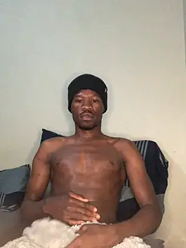 Snapshot of thandolezwe1 chatting on 08/04/26, 08:33 thandolezwe1 online show from 08/04/26, 08:33
