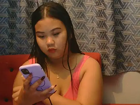 hotchickgirl online show from 05/28/26, 08:22