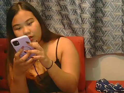 hotchickgirl online show from 06/03/26, 03:06