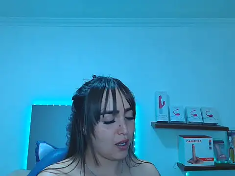 Snapshot of anyela_bubble18 chatting on 06/11/26, 12:32 anyela bubble18 online show from 06/11/26, 12:32