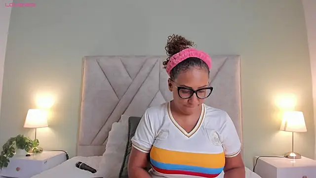 Eva-Millss online show from 05/31/26, 12:34